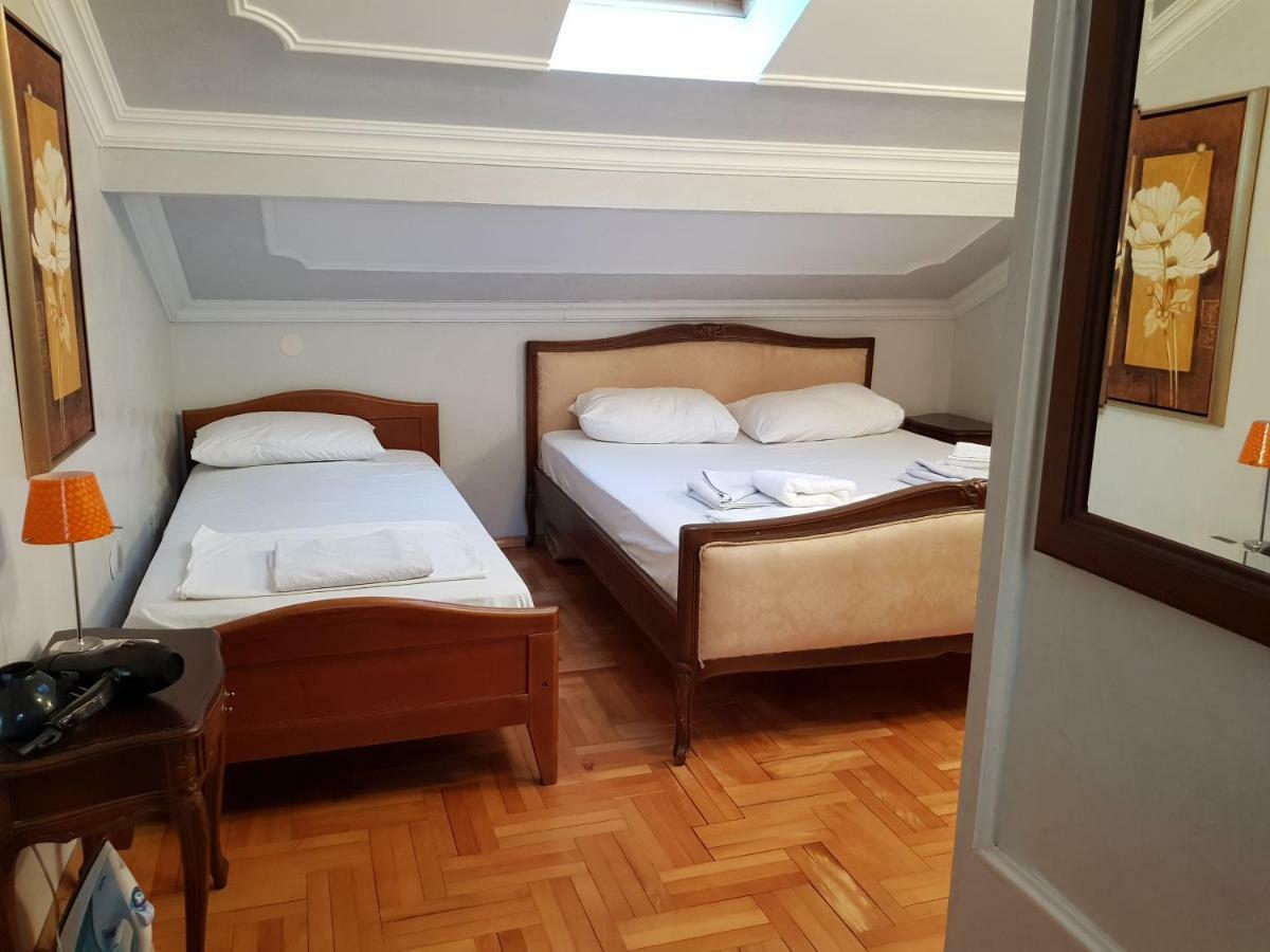 Emi Apartment Budva Bagian luar foto