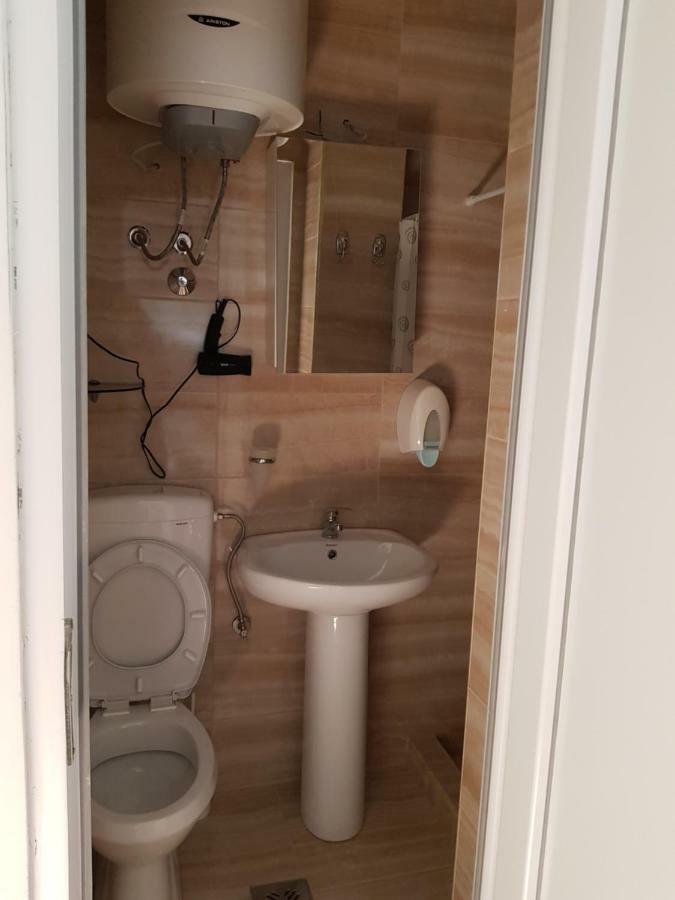 Emi Apartment Budva Bagian luar foto